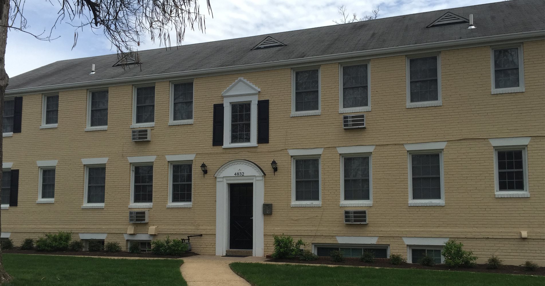 Fairfax Drive Apartments Apartments in Arlington, VA